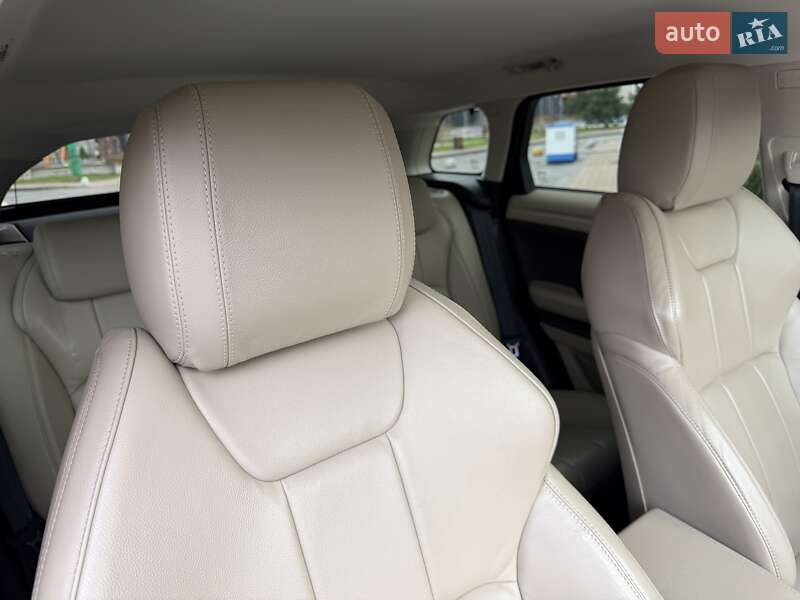 Внедорожник / Кроссовер Land Rover Range Rover Evoque 2016 в Киеве