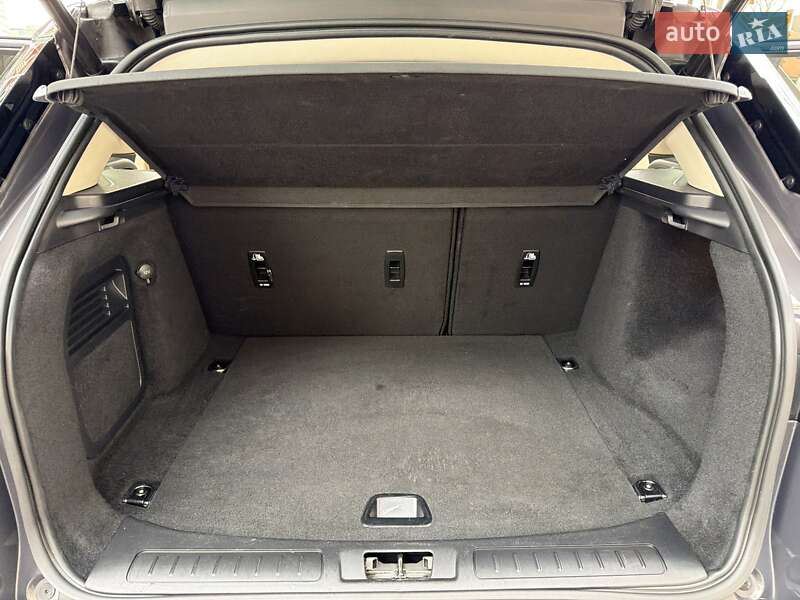 Внедорожник / Кроссовер Land Rover Range Rover Evoque 2016 в Киеве