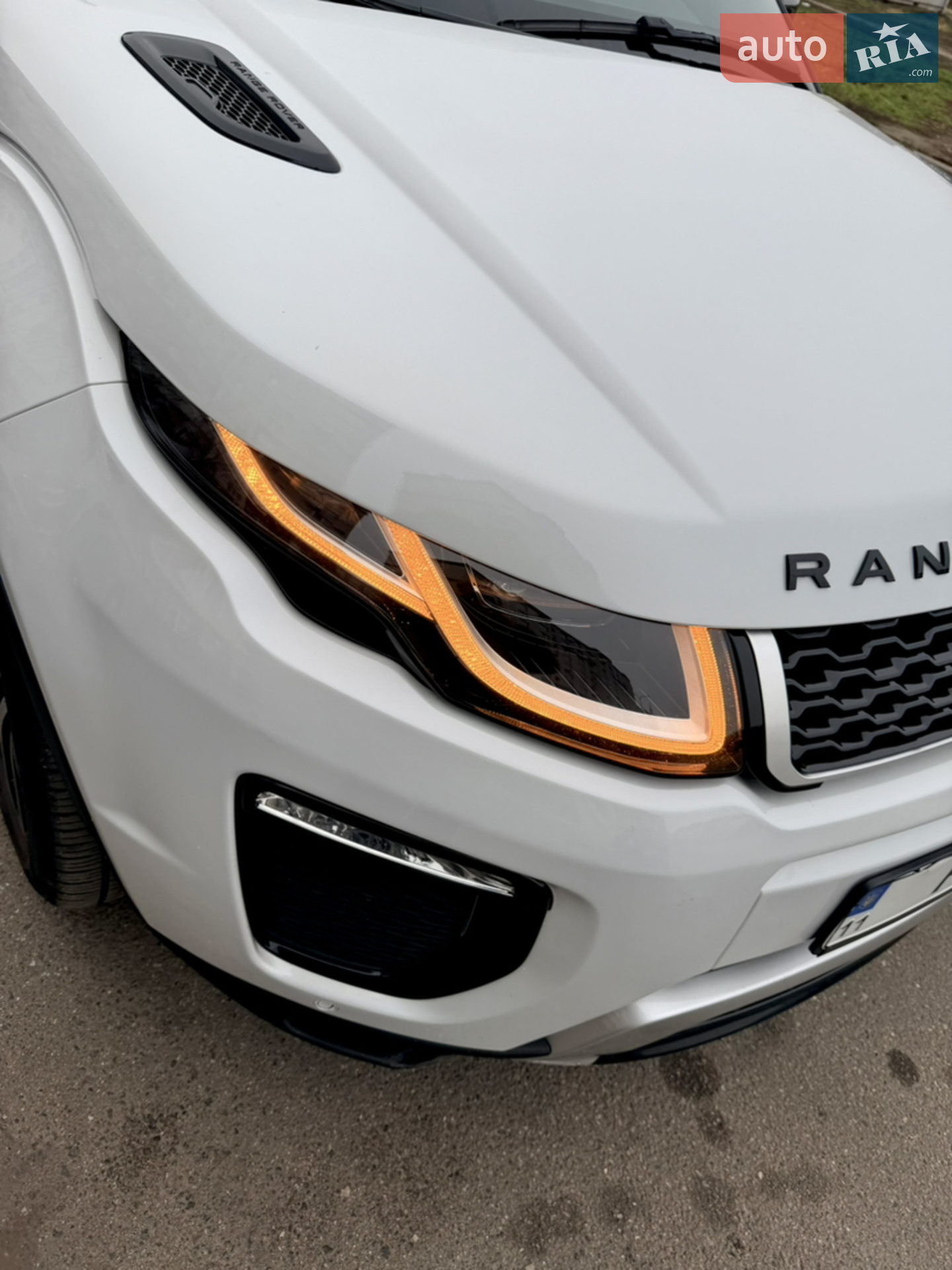 2016 Land Rover Range Rover Evoque - мініатюра 32