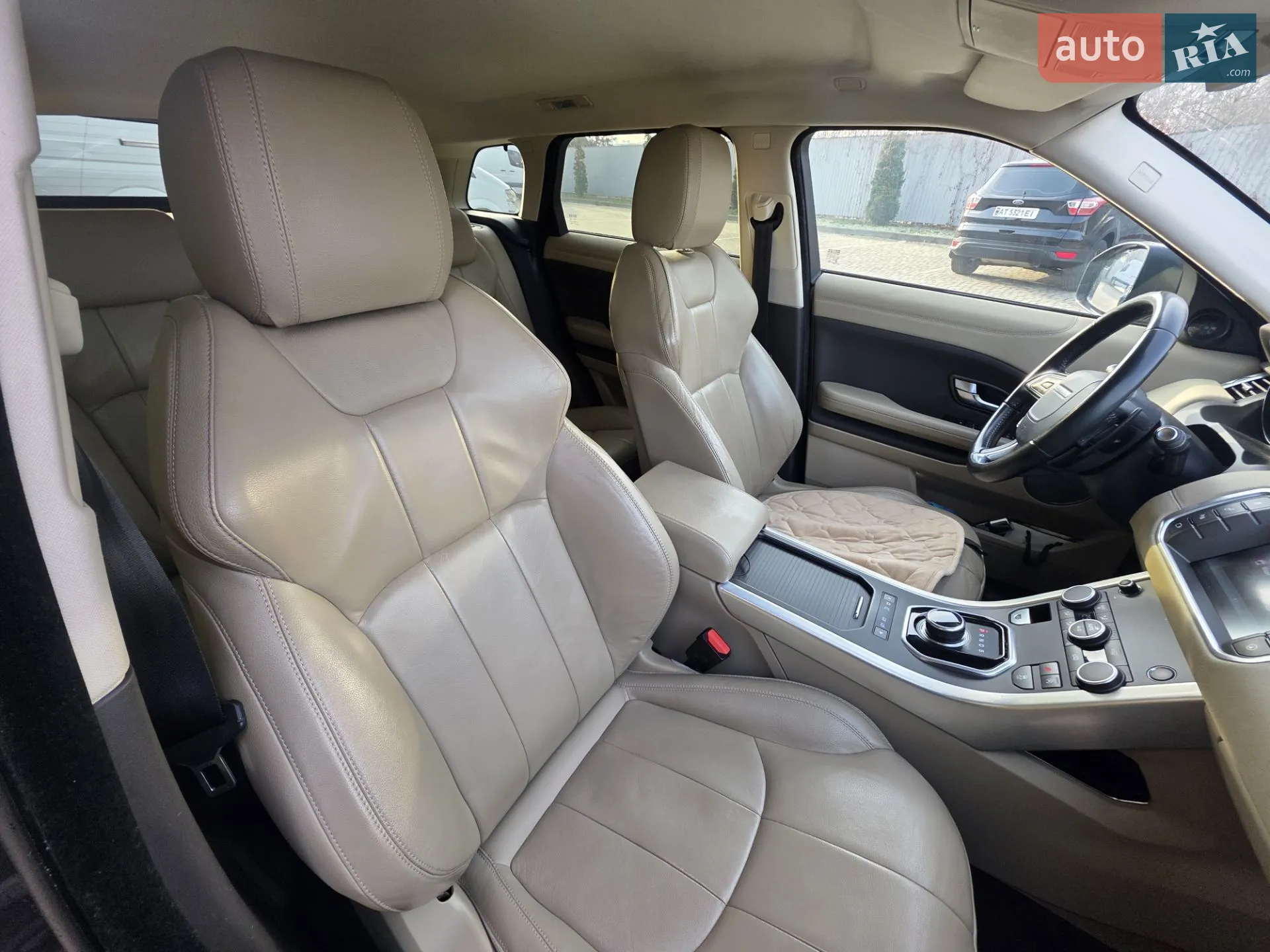 2017 Land Rover Range Rover Evoque - мініатюра 48