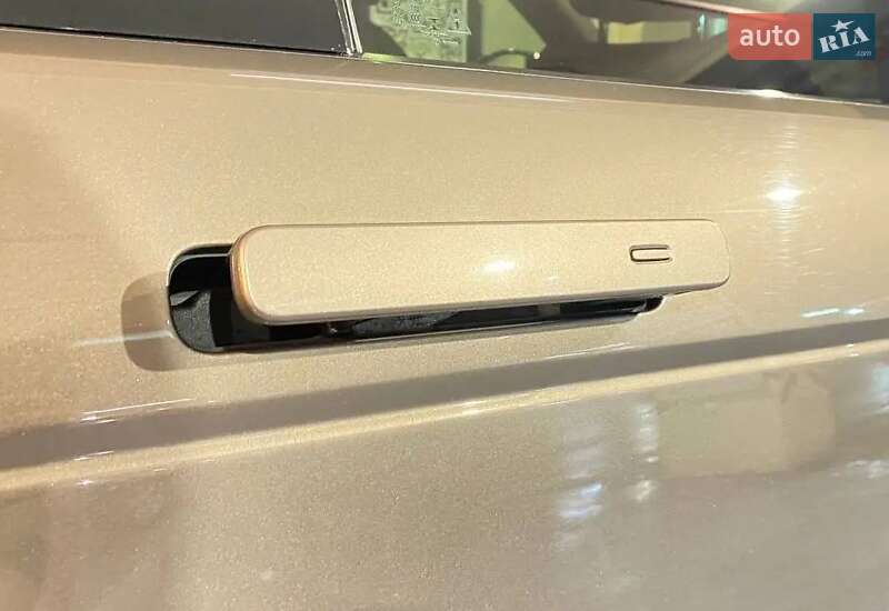 Внедорожник / Кроссовер Land Rover Range Rover Evoque 2019 в Киеве