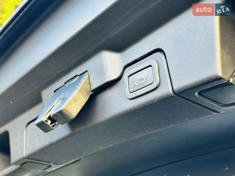 Позашляховик / Кросовер Land Rover Range Rover Evoque 2012 в Трускавці