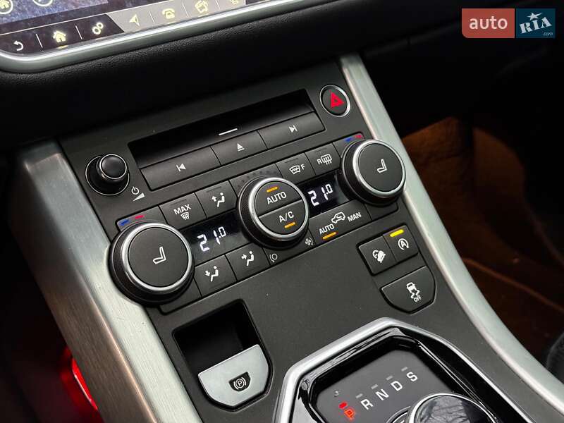Позашляховик / Кросовер Land Rover Range Rover Evoque 2017 в Києві