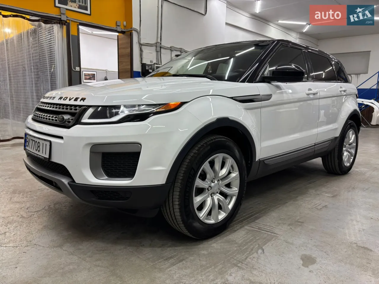 2017 Land Rover Range Rover Evoque - мініатюра 9