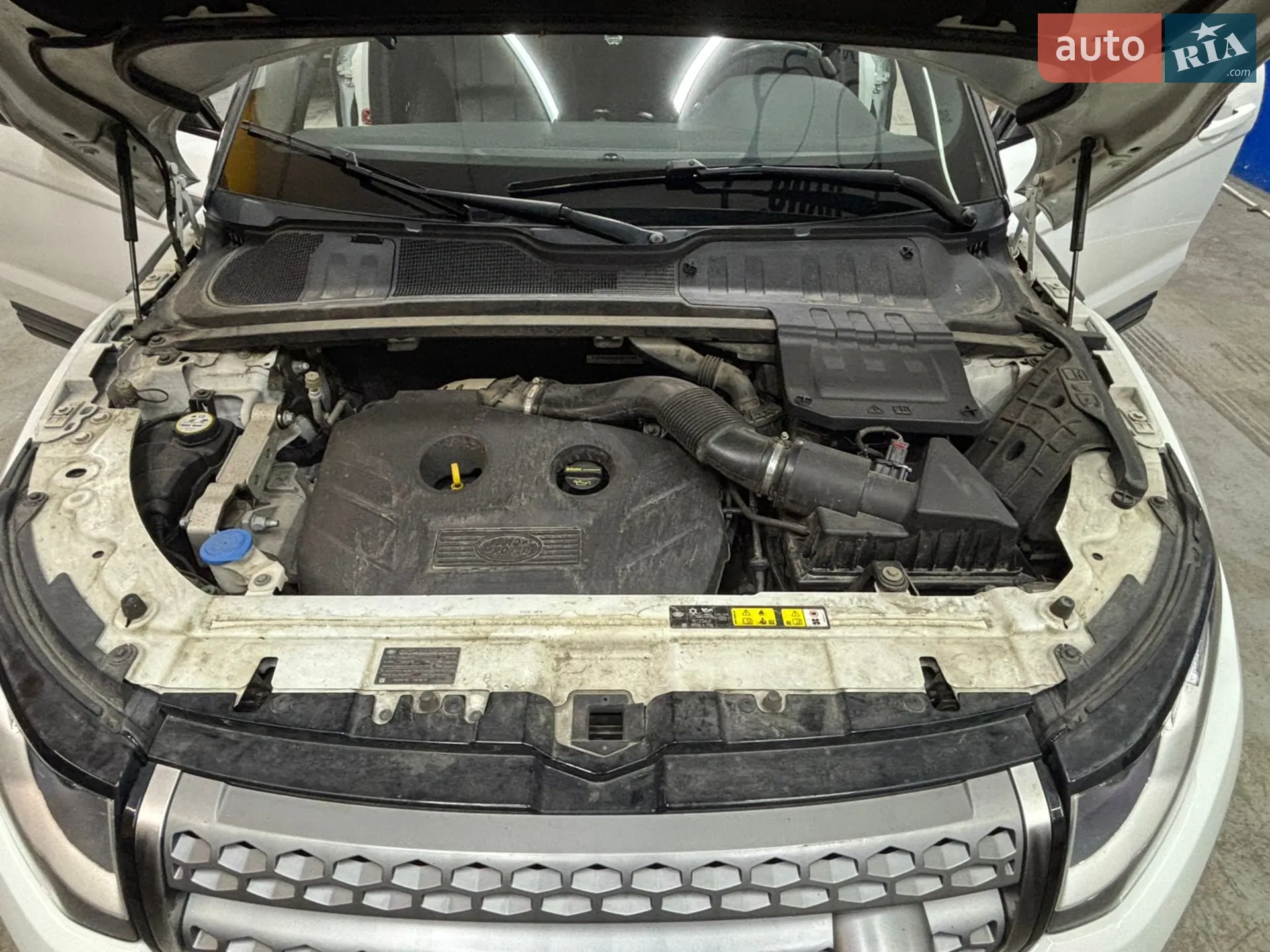 2016 Land Rover Range Rover Evoque - мініатюра 23