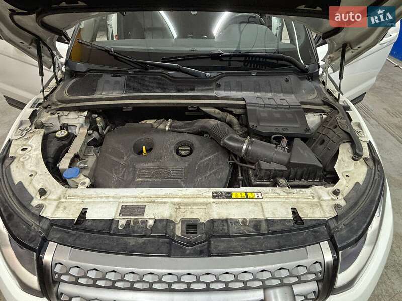 Внедорожник / Кроссовер Land Rover Range Rover Evoque 2016 в Киеве