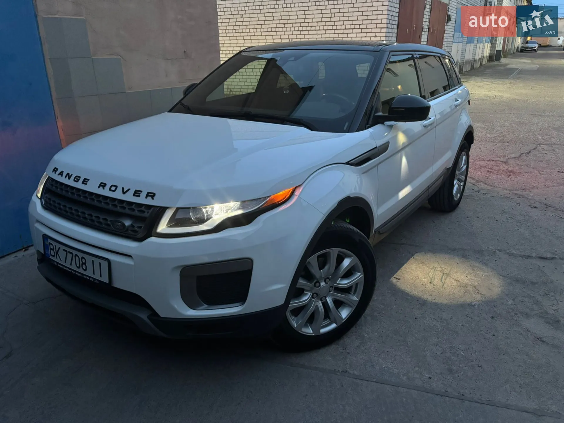 2016 Land Rover Range Rover Evoque - мініатюра 33
