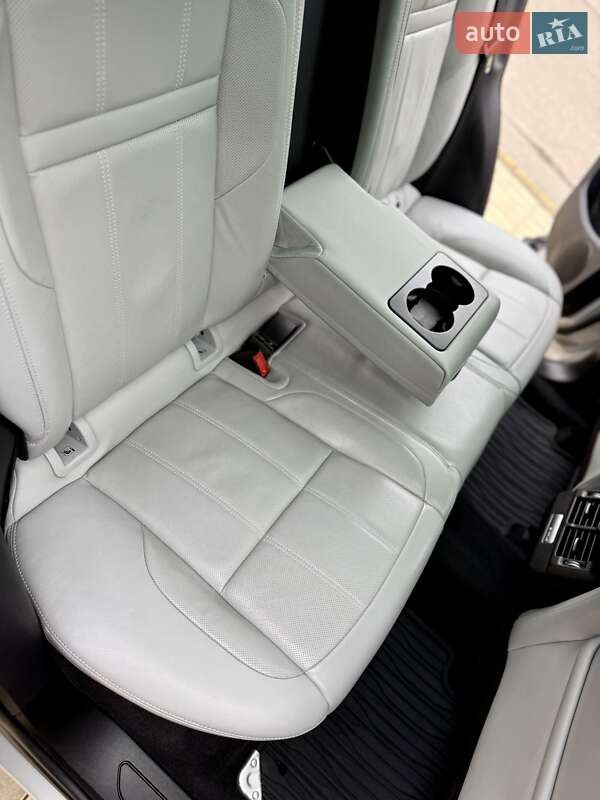 Внедорожник / Кроссовер Land Rover Range Rover Evoque 2021 в Одессе