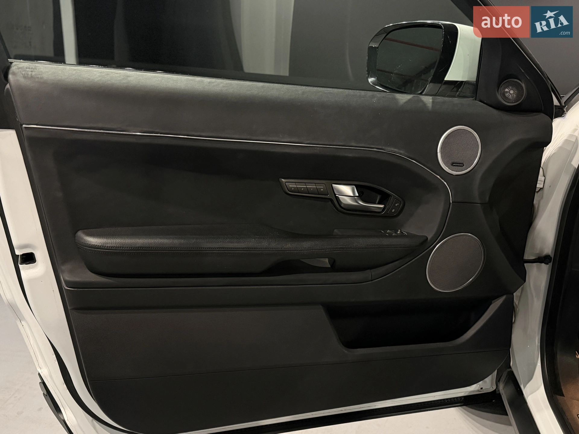 2013 Land Rover Range Rover Evoque - мініатюра 16