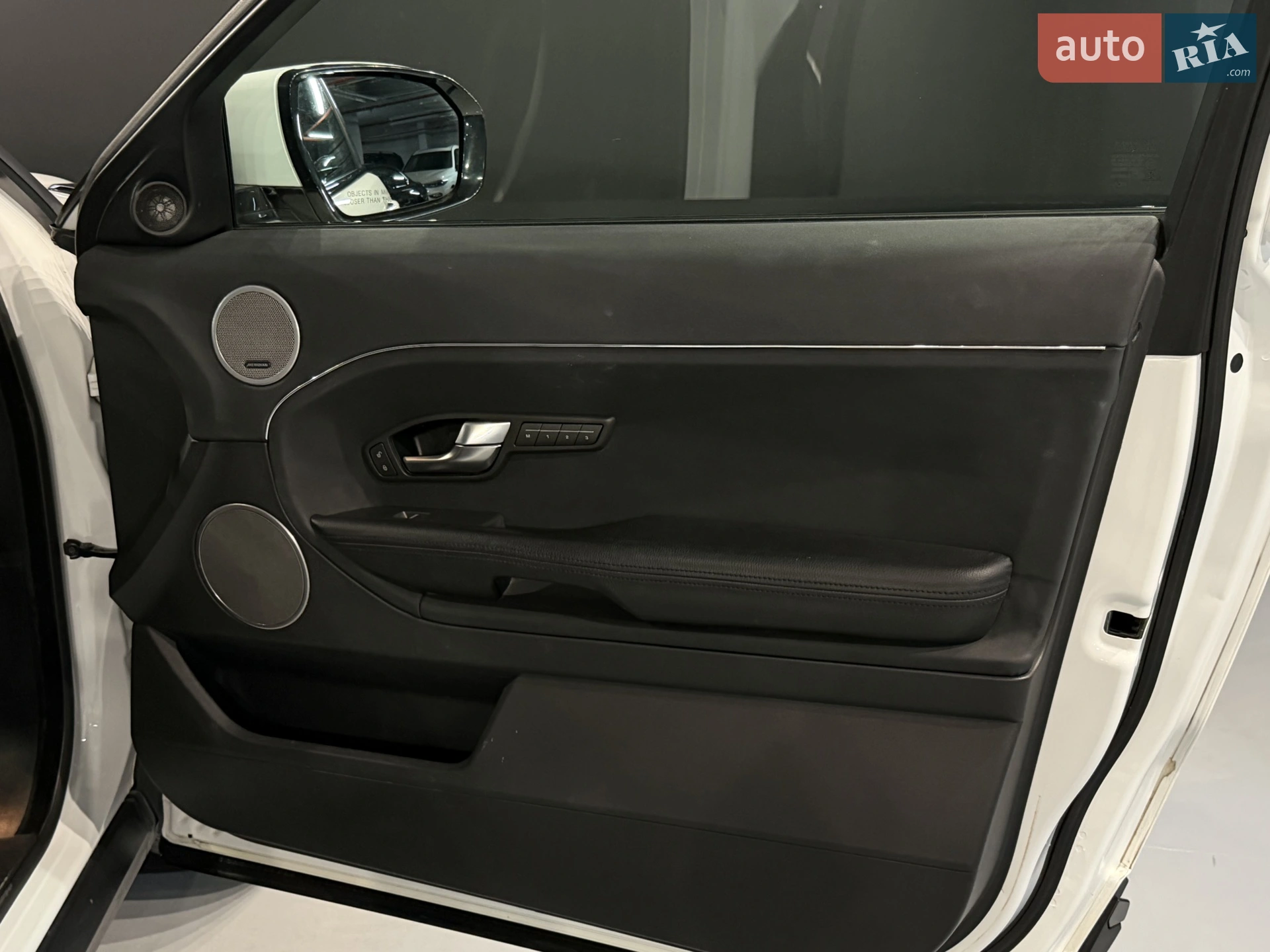 2013 Land Rover Range Rover Evoque - мініатюра 28
