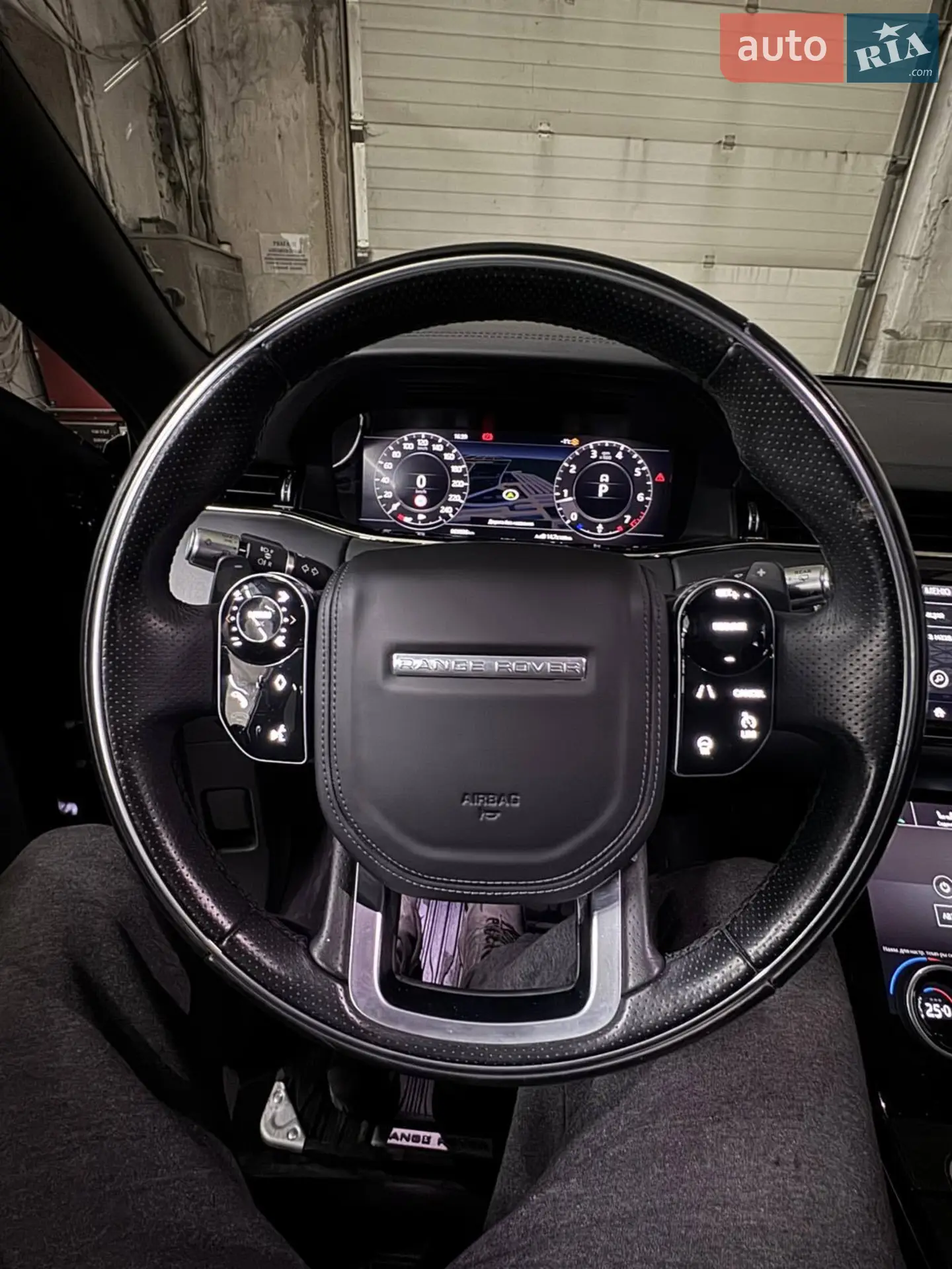 2019 Land Rover Range Rover Evoque - мініатюра 16