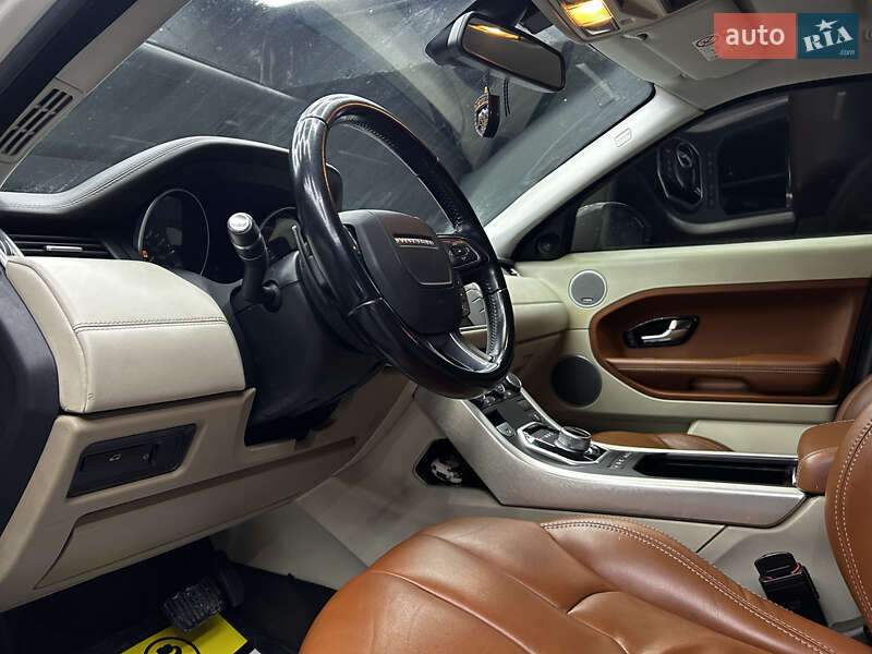 Внедорожник / Кроссовер Land Rover Range Rover Evoque 2012 в Черновцах