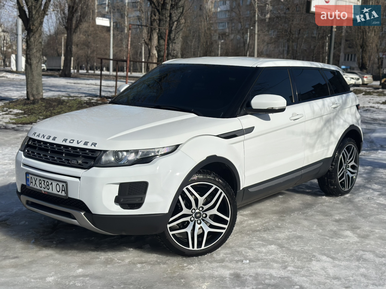 2012 Land Rover Range Rover Evoque - мініатюра 24