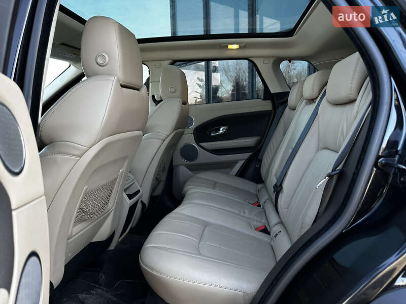 Внедорожник / Кроссовер Land Rover Range Rover Evoque 2017 в Львове