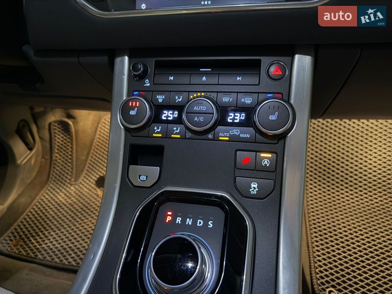 Внедорожник / Кроссовер Land Rover Range Rover Evoque 2016 в Львове