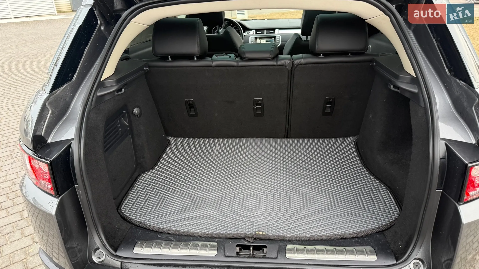 2015 Land Rover Range Rover Evoque - мініатюра 21