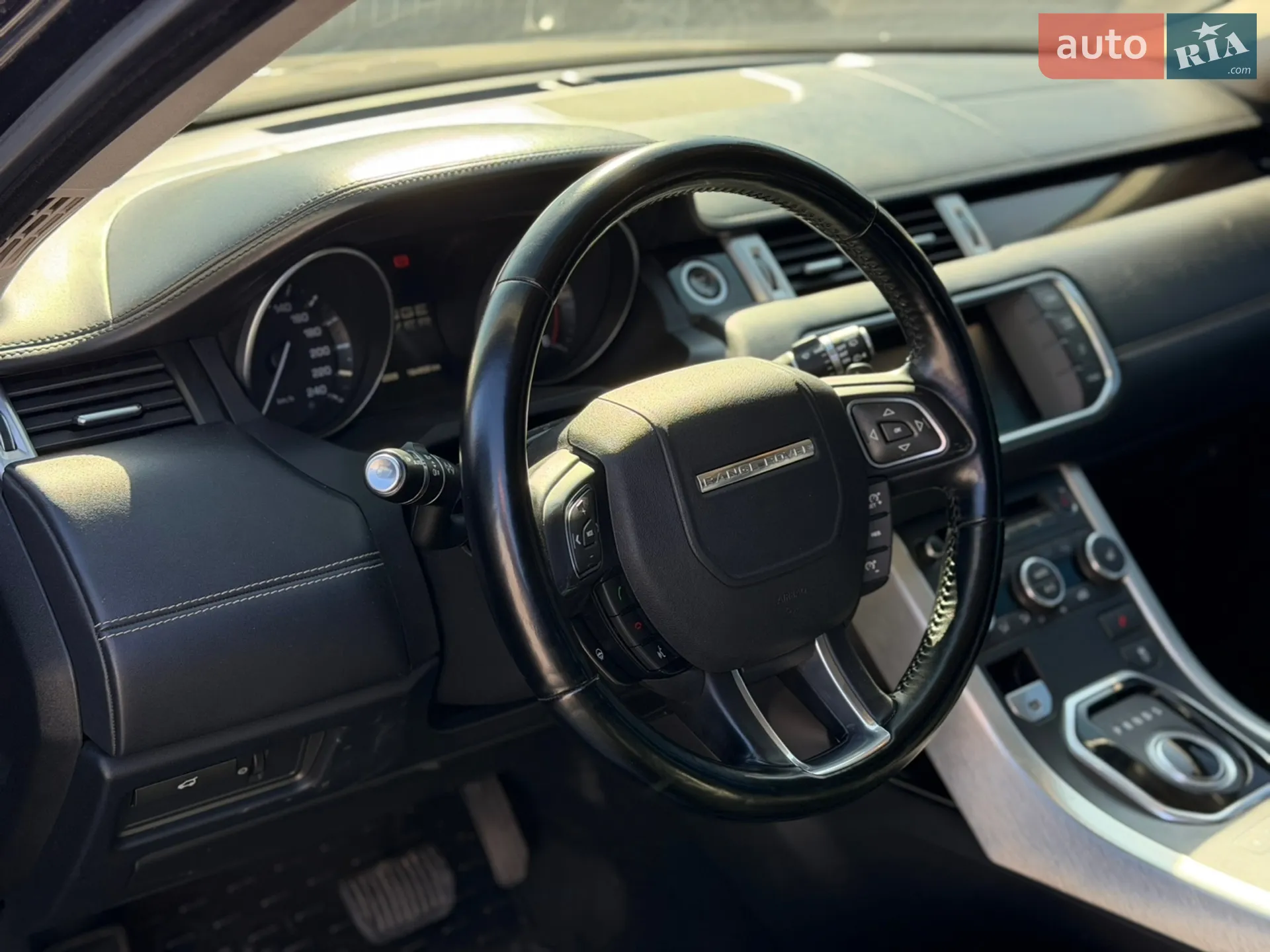 2012 Land Rover Range Rover Evoque - мініатюра 25