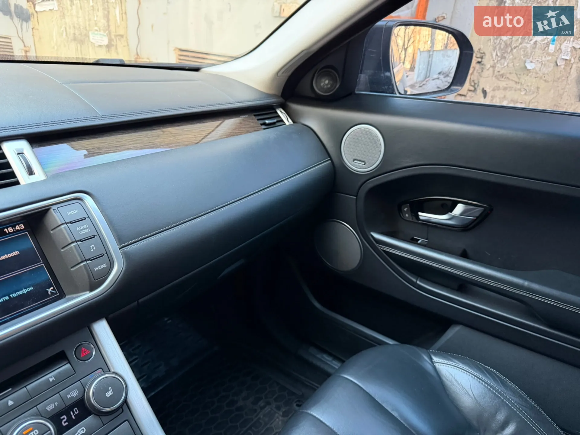 2012 Land Rover Range Rover Evoque - мініатюра 28