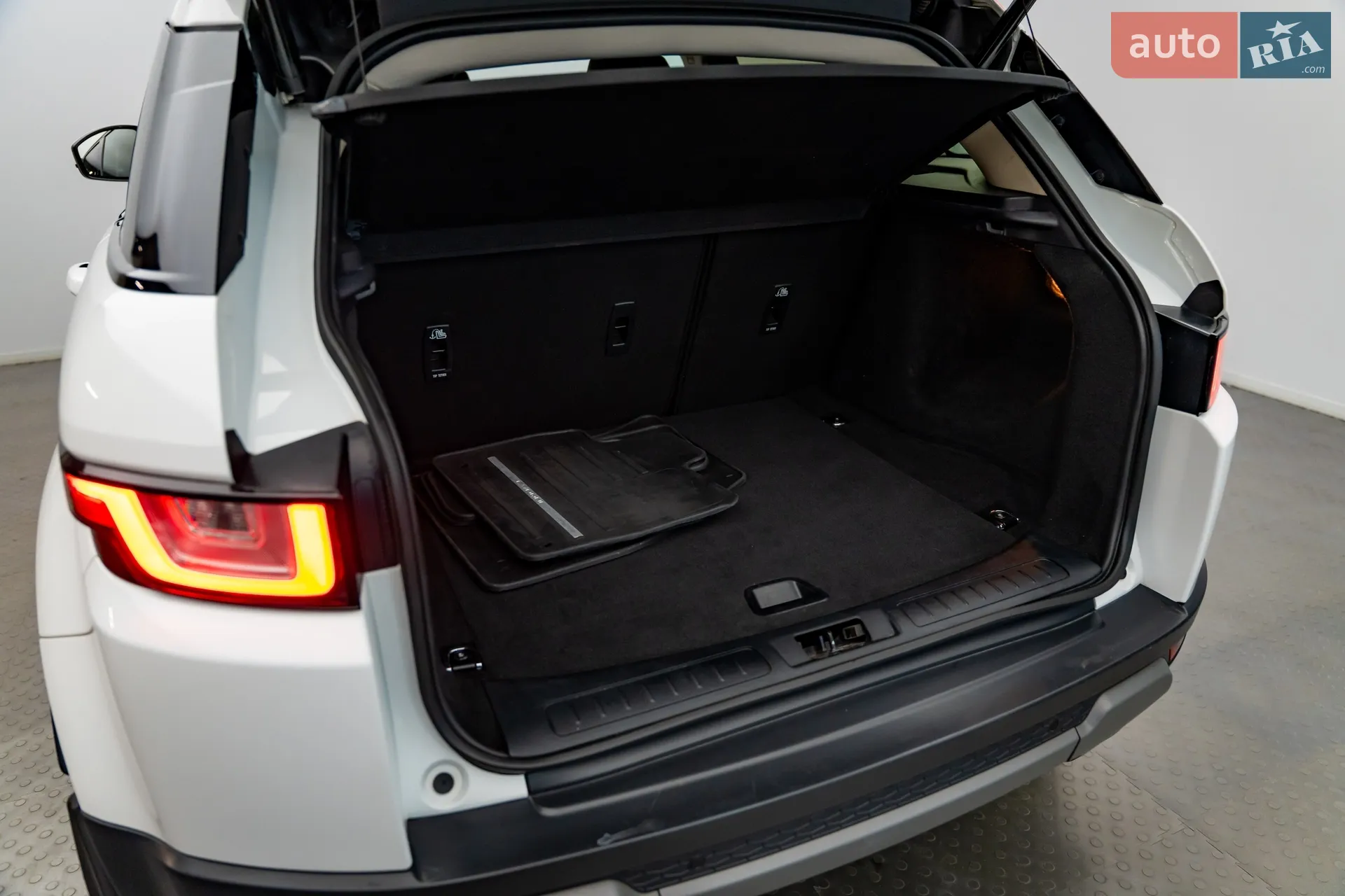 2015 Land Rover Range Rover Evoque - мініатюра 7