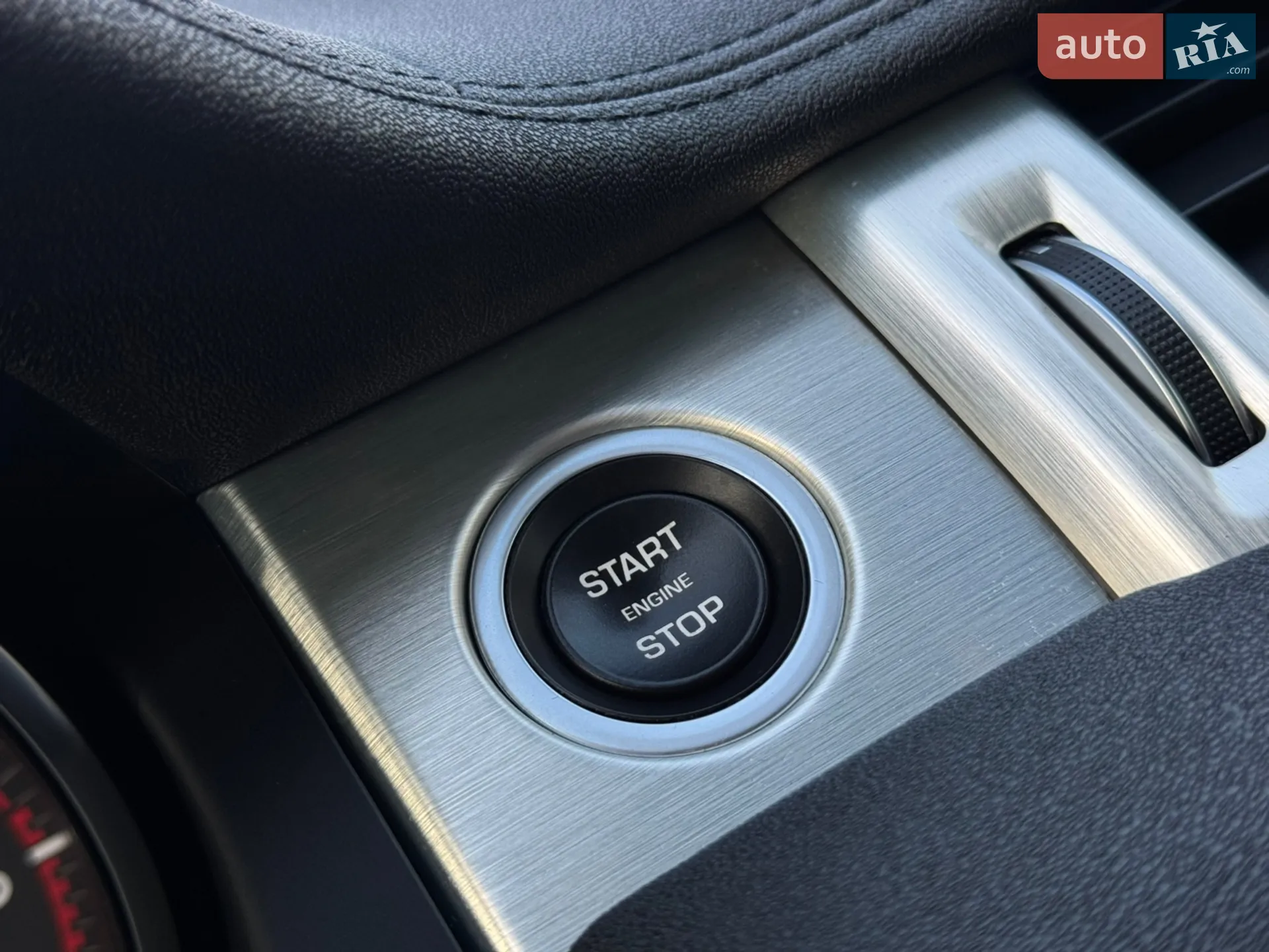 2019 Land Rover Range Rover Evoque - мініатюра 54
