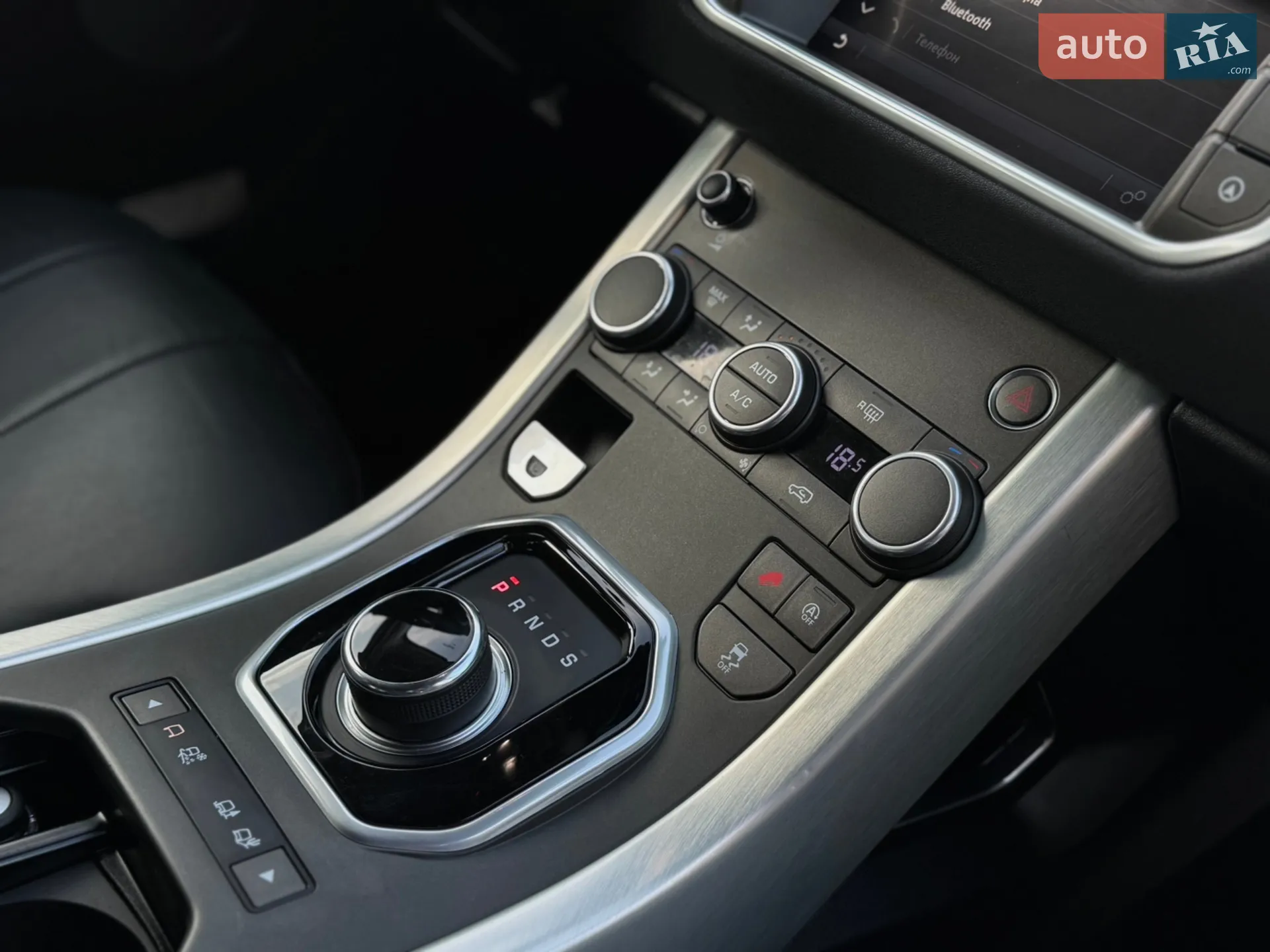 2019 Land Rover Range Rover Evoque - мініатюра 70