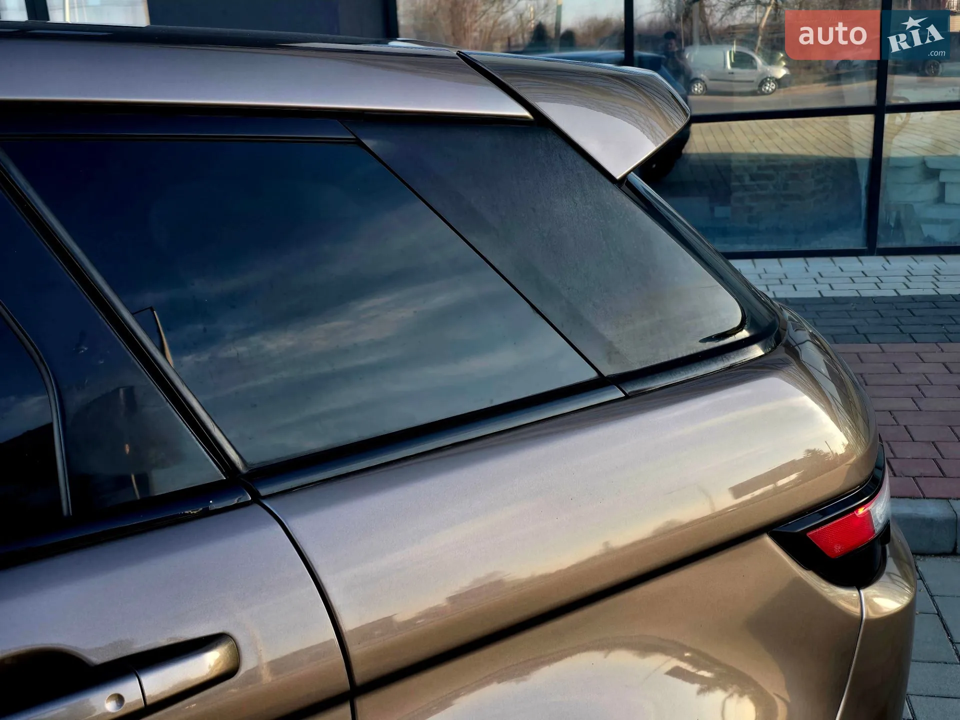 2015 Land Rover Range Rover Evoque - мініатюра 19