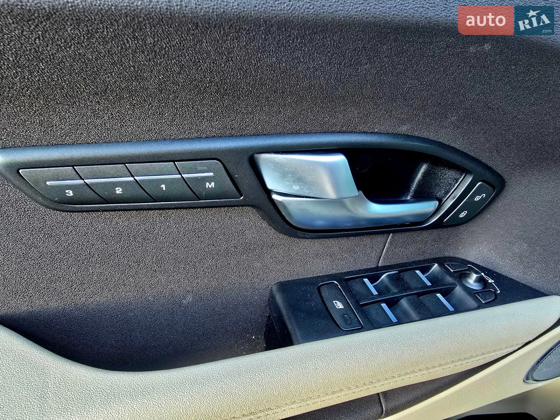 2015 Land Rover Range Rover Evoque - мініатюра 55