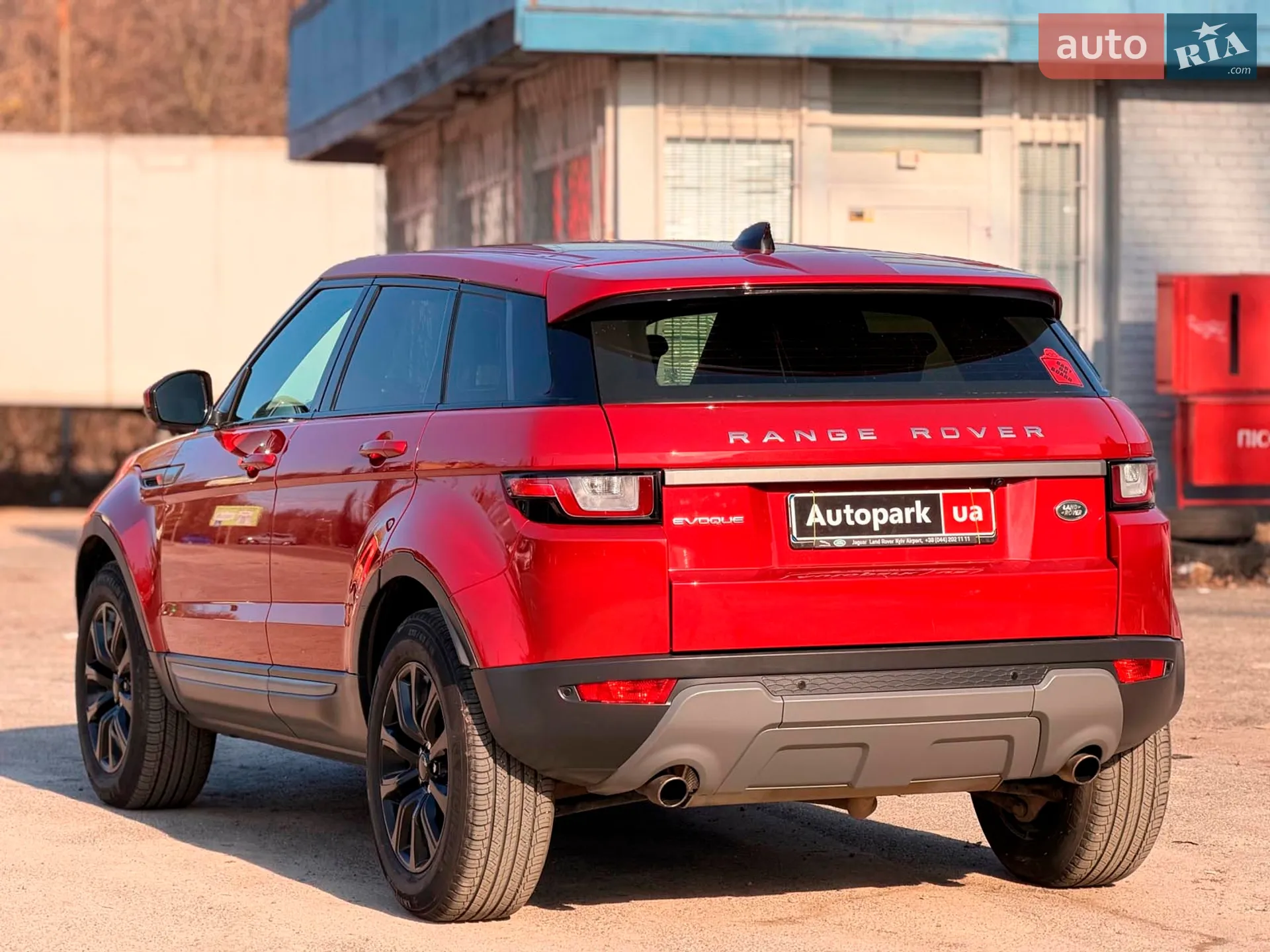 2018 Land Rover Range Rover Evoque - мініатюра 12