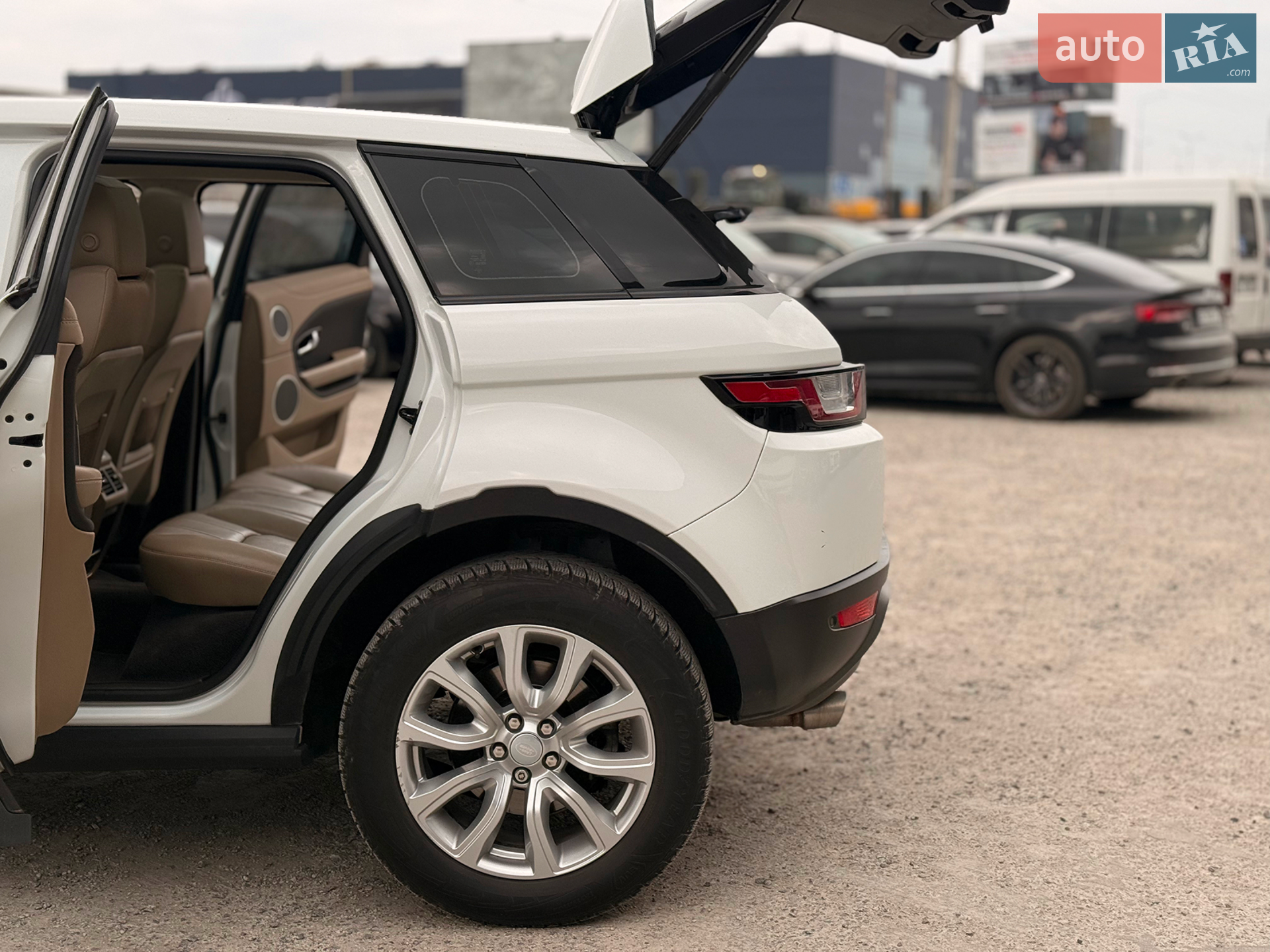 2016 Land Rover Range Rover Evoque - мініатюра 24