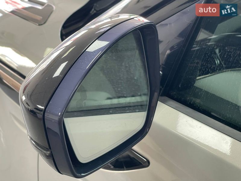 Внедорожник / Кроссовер Land Rover Range Rover Evoque 2019 в Киеве