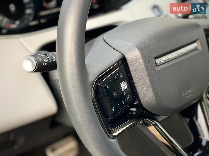 Внедорожник / Кроссовер Land Rover Range Rover Evoque 2024 в Киеве