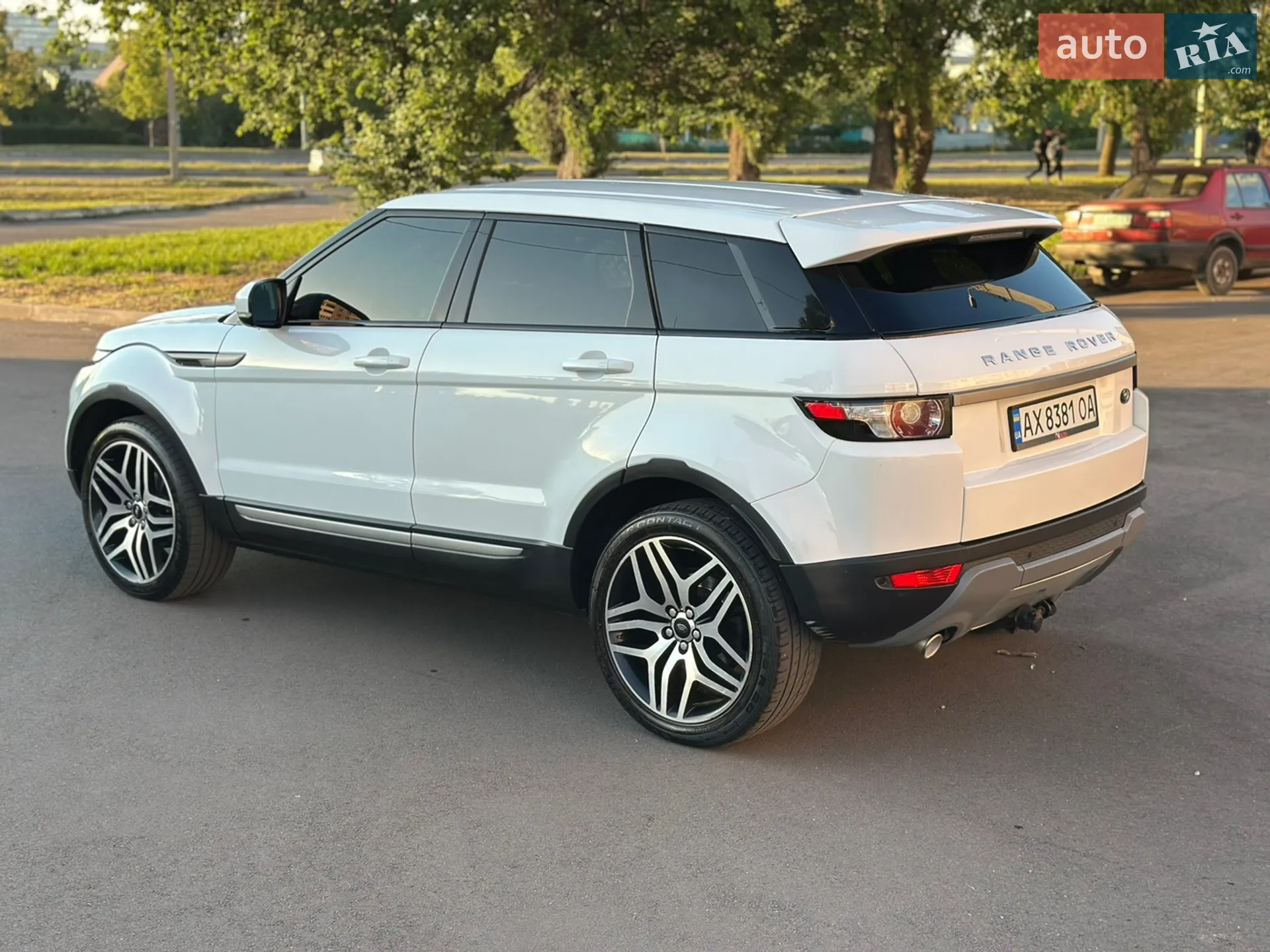 2013 Land Rover Range Rover Evoque - мініатюра 30