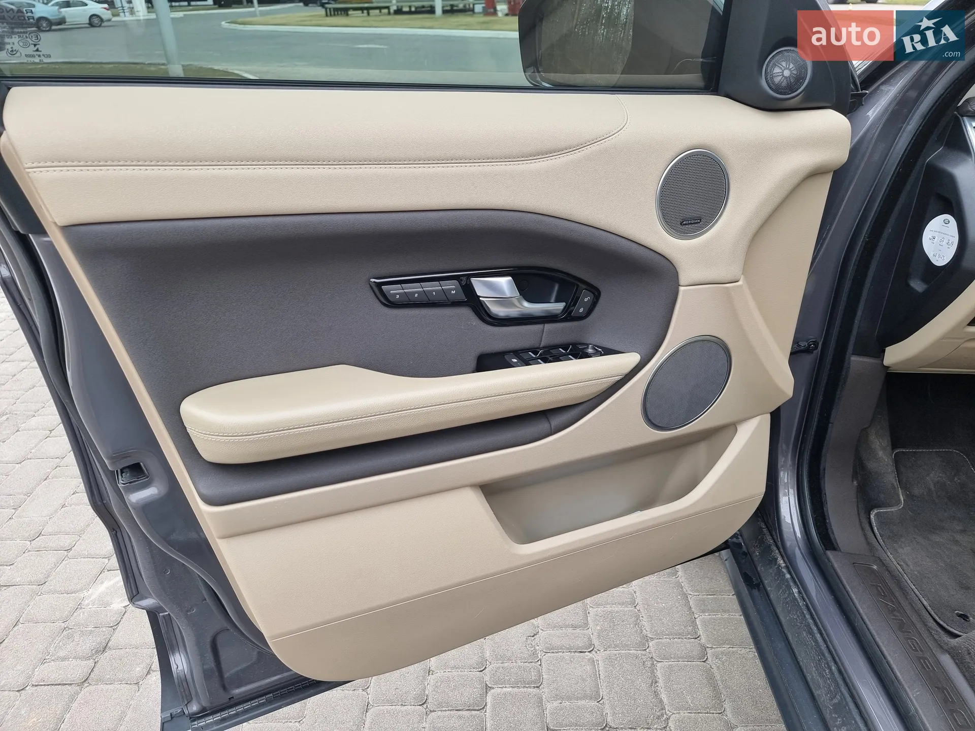 2016 Land Rover Range Rover Evoque - мініатюра 17