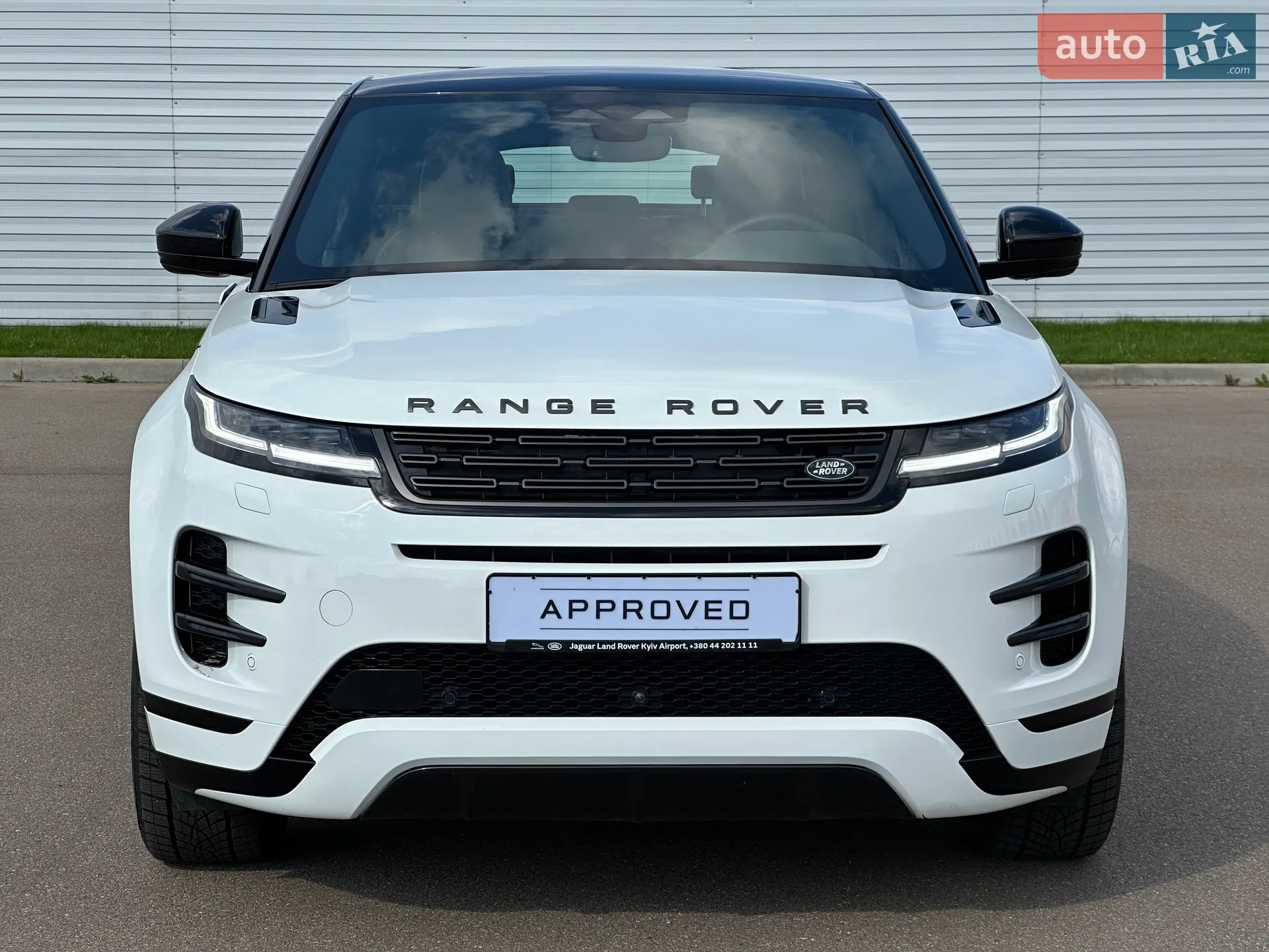 2025 Land Rover Range Rover Evoque - мініатюра 2