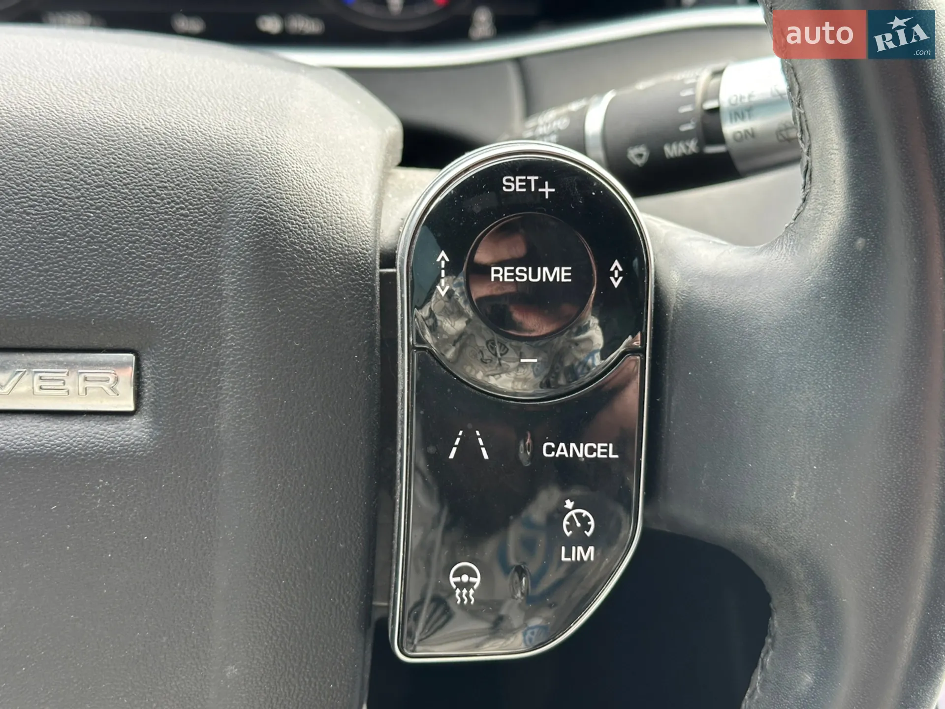 2020 Land Rover Range Rover Evoque - мініатюра 35