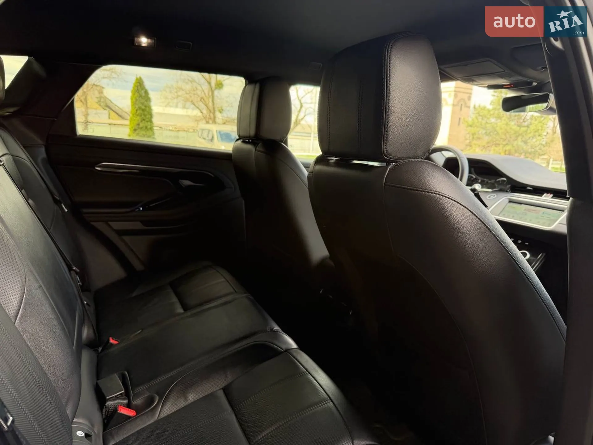 2020 Land Rover Range Rover Evoque - мініатюра 28