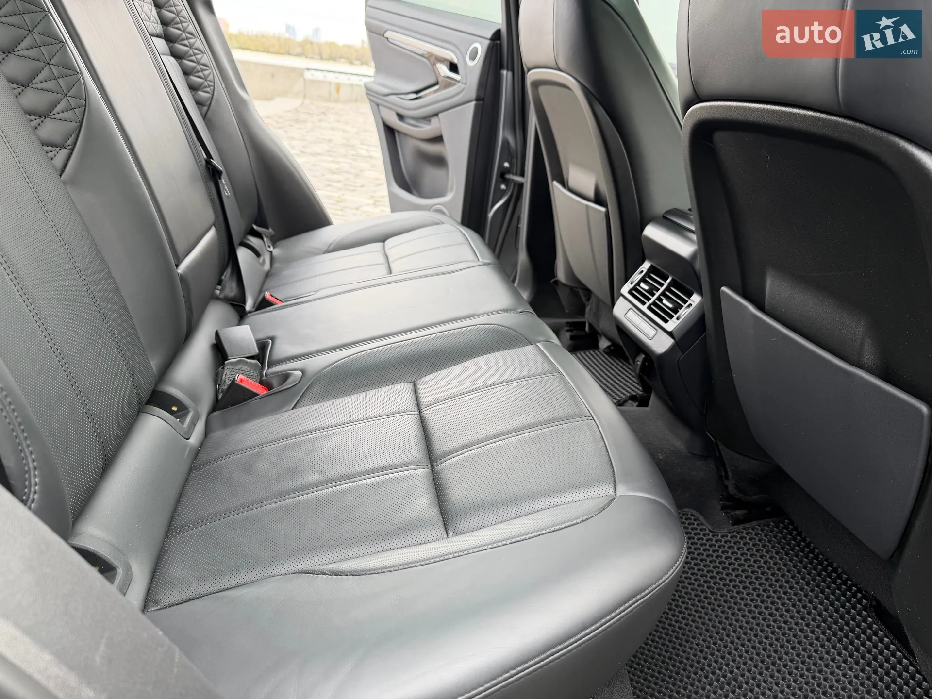 2022 Land Rover Range Rover Evoque - мініатюра 115