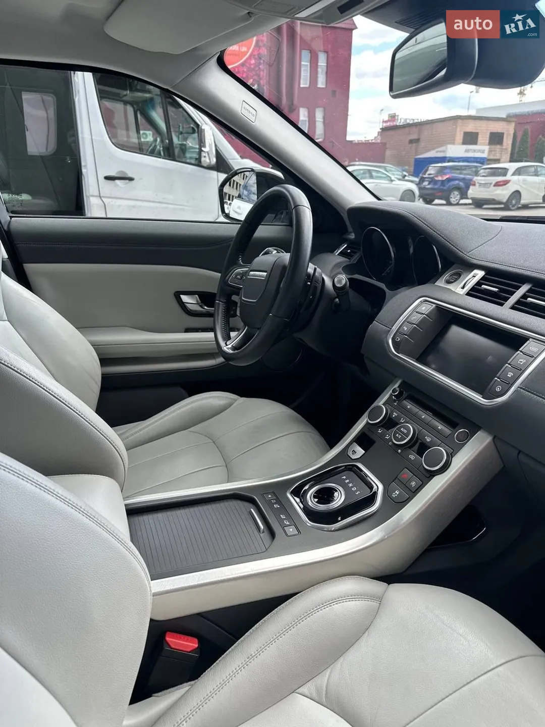 2015 Land Rover Range Rover Evoque - мініатюра 18