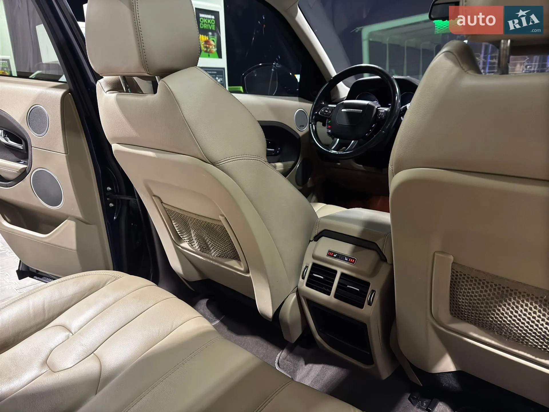 2014 Land Rover Range Rover Evoque - мініатюра 33