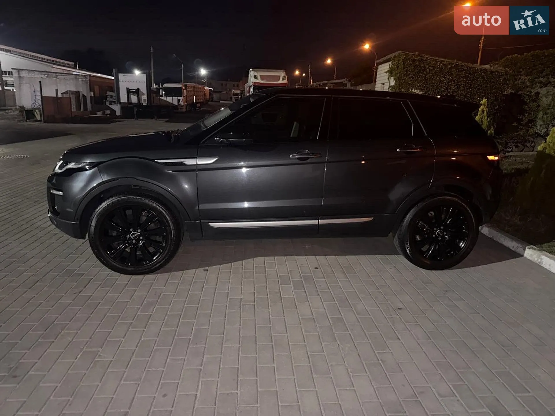 2018 Land Rover Range Rover Evoque - мініатюра 17