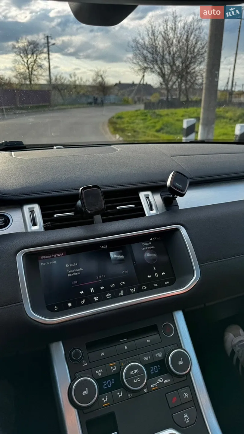 2017 Land Rover Range Rover Evoque - мініатюра 16