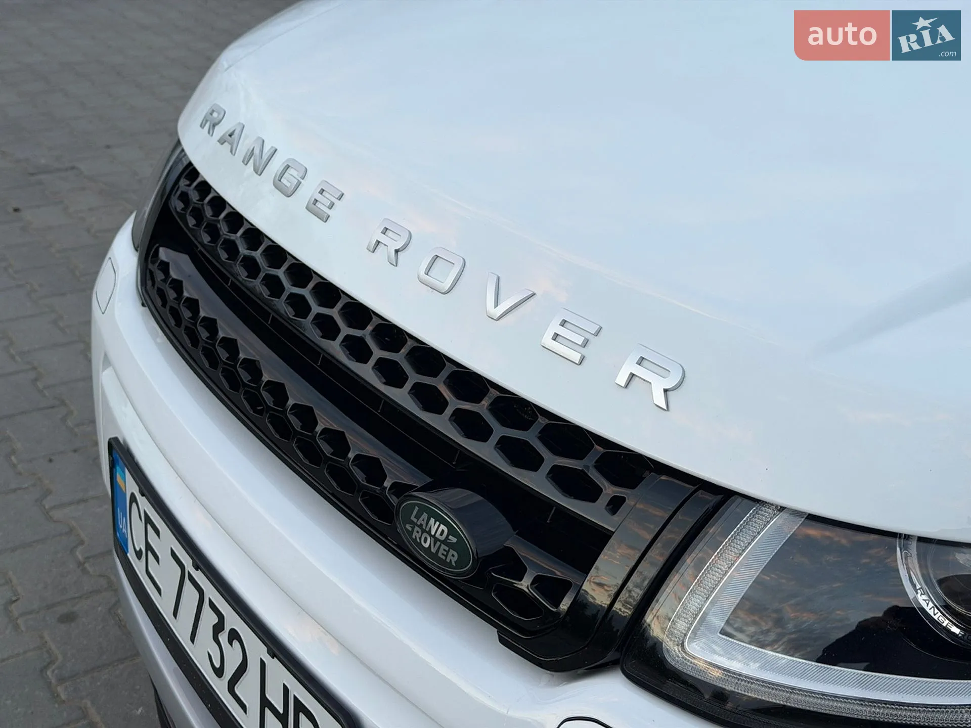 2017 Land Rover Range Rover Evoque - мініатюра 19