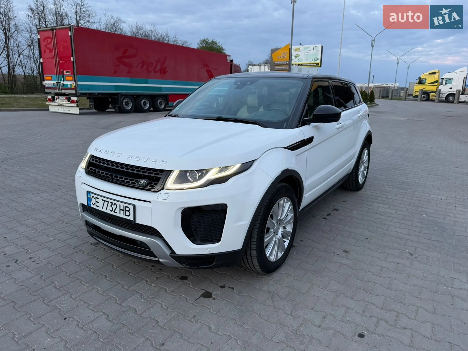 2017 Land Rover Range Rover Evoque - мініатюра 42