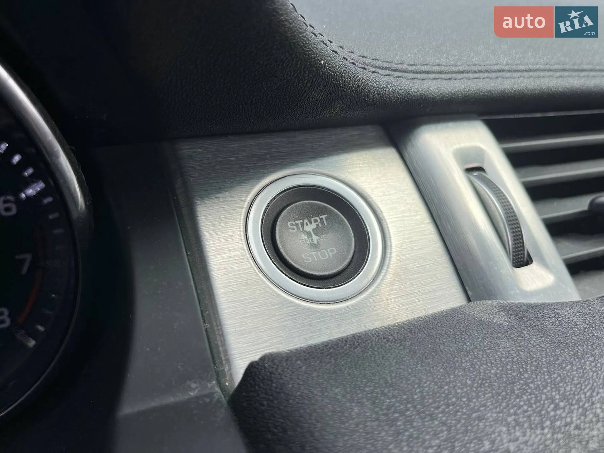 2014 Land Rover Range Rover Evoque - мініатюра 31