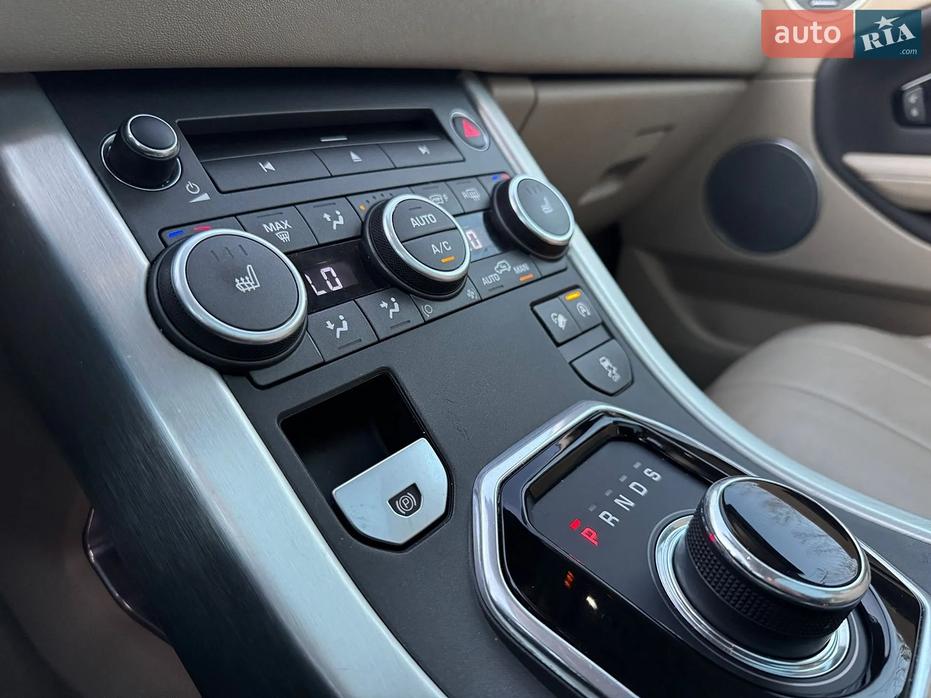 2016 Land Rover Range Rover Evoque - мініатюра 58