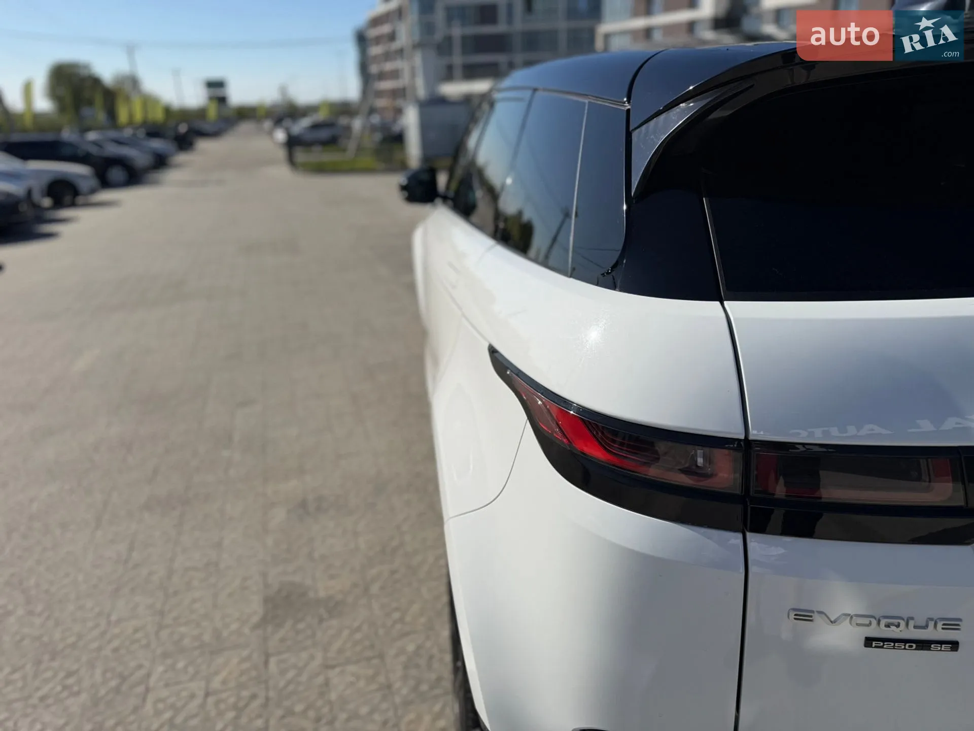 2020 Land Rover Range Rover Evoque - мініатюра 9