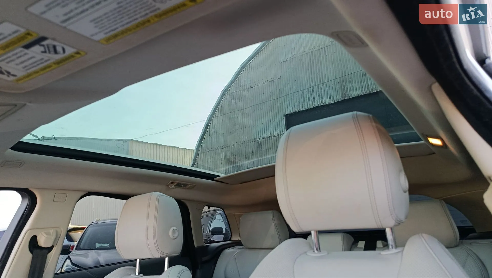 2015 Land Rover Range Rover Evoque - мініатюра 26