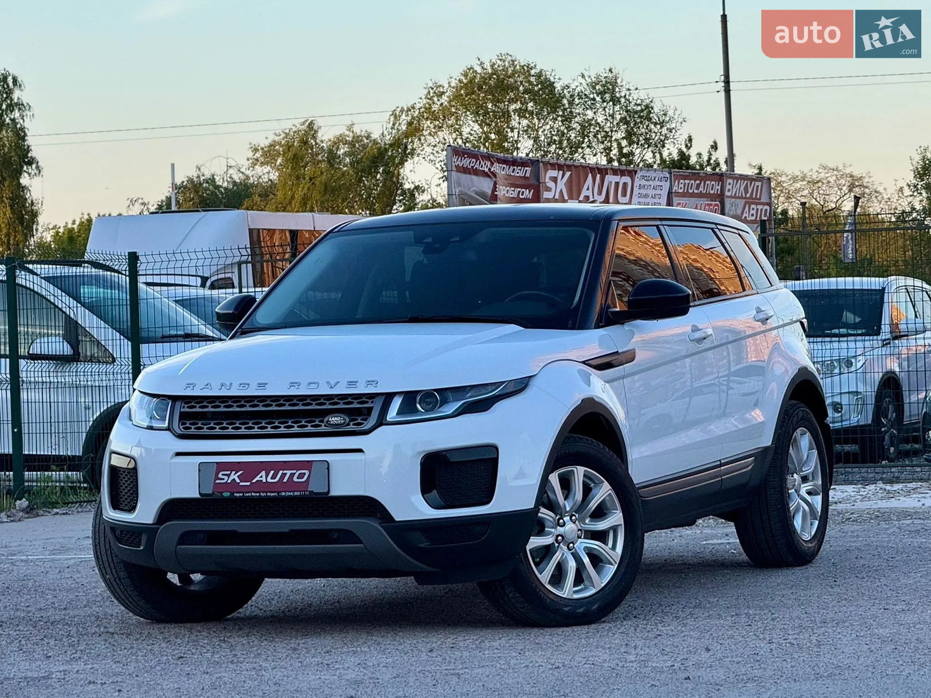 2018 Land Rover Range Rover Evoque - мініатюра 51