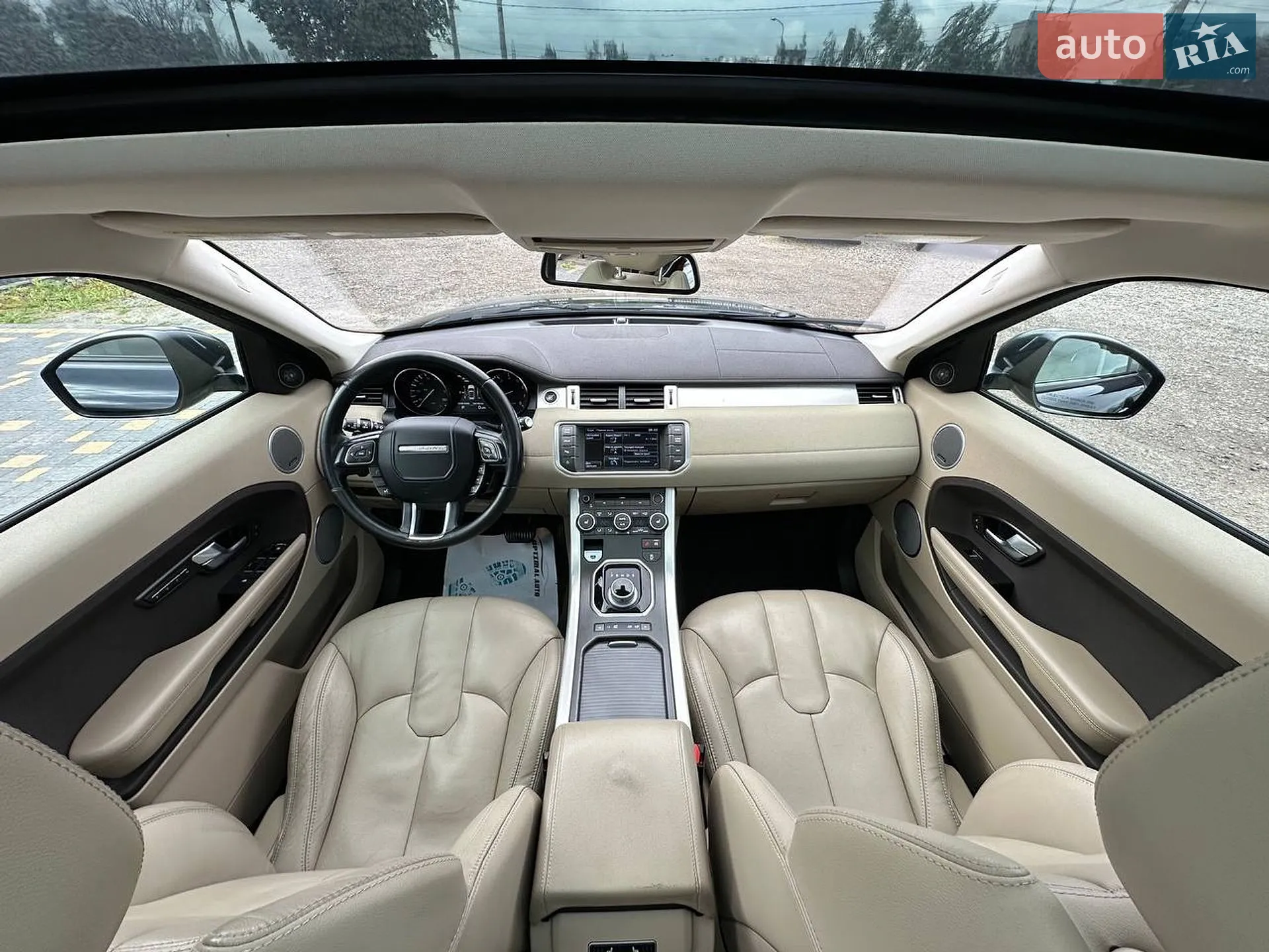 2015 Land Rover Range Rover Evoque - мініатюра 23