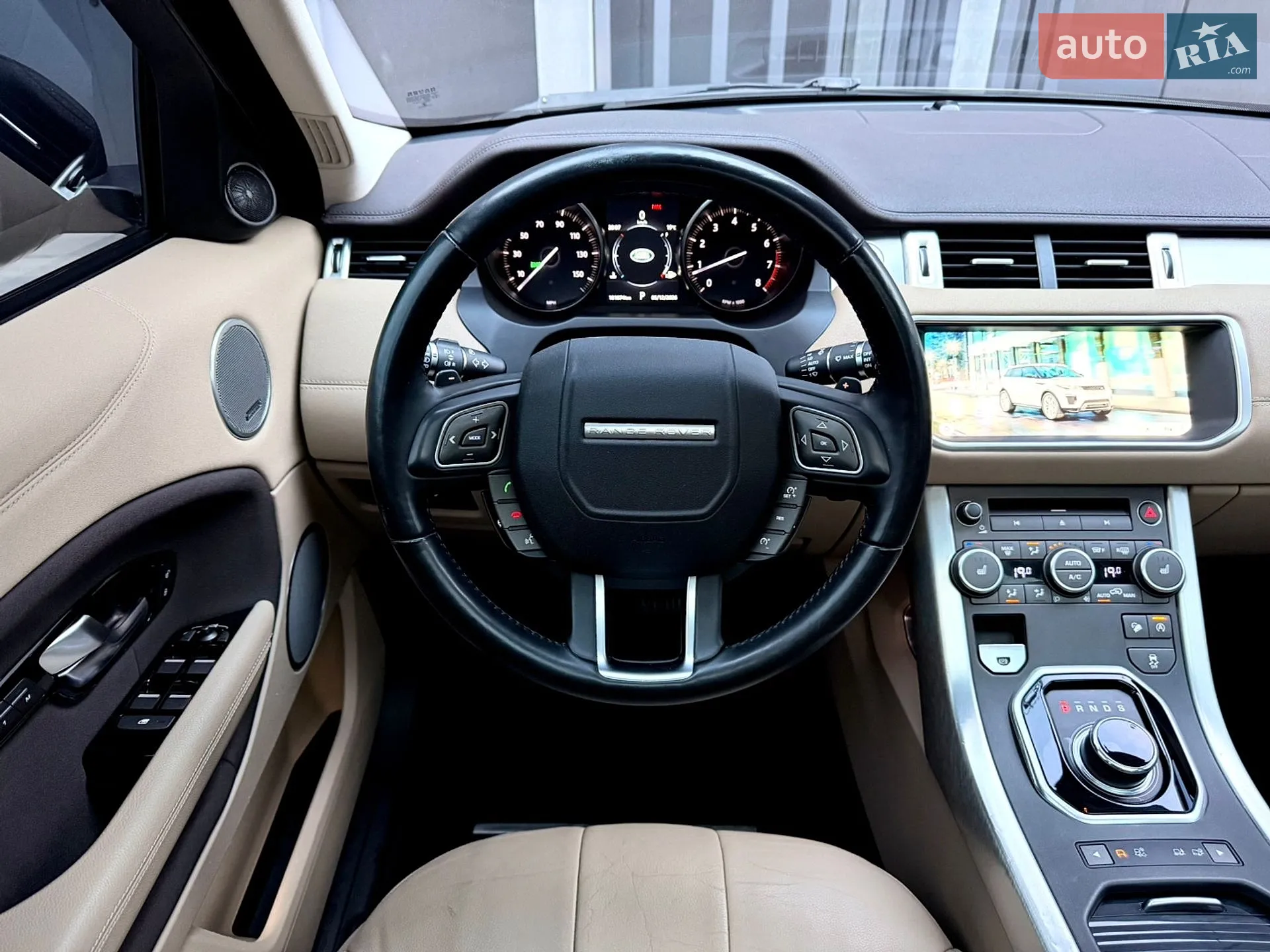 2017 Land Rover Range Rover Evoque - мініатюра 53